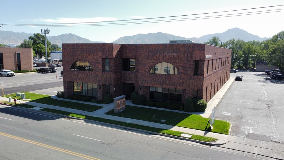 More Photos Of 3269 S Main St, Salt Lake City Office For Lease