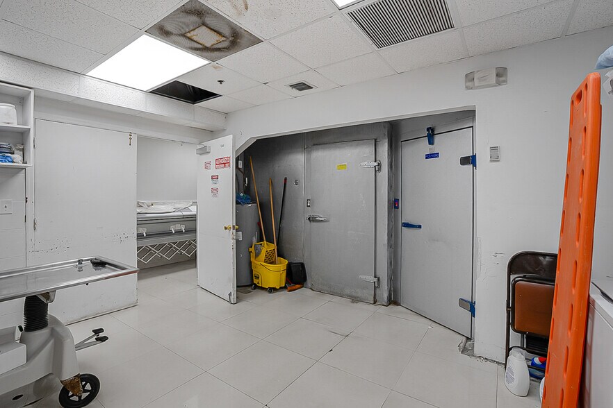 More Photos Of 291 NW 37th Ave, Miami Funeral Home For Sale