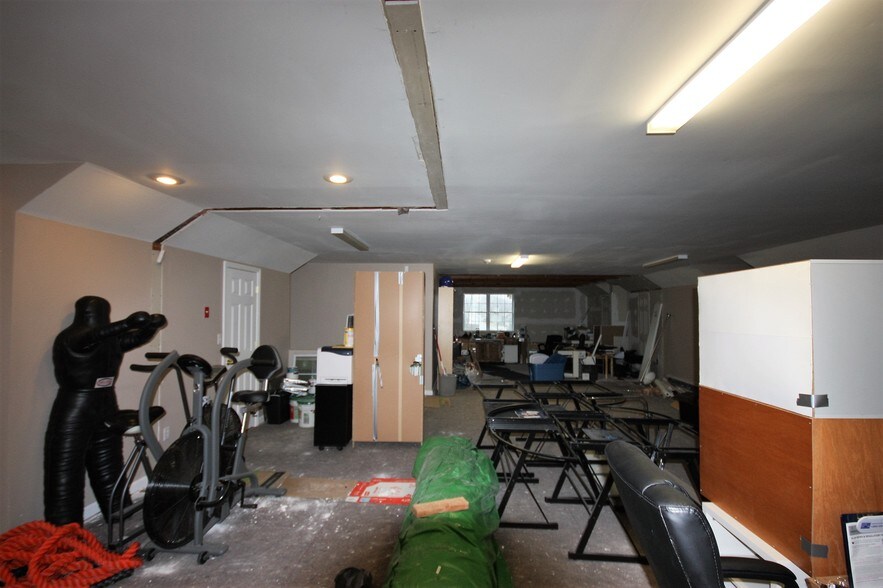 More Photos Of 91 Gleneida Ave, Carmel Office For Sale