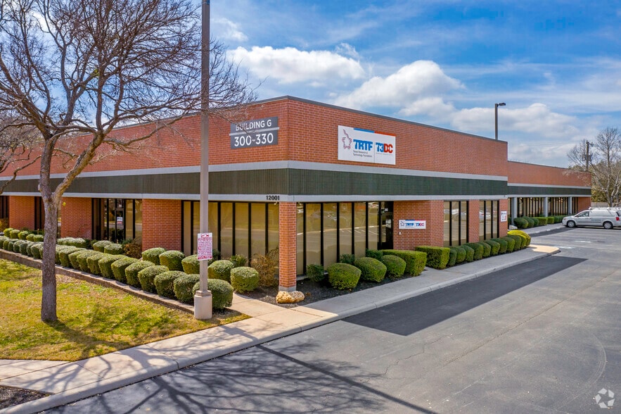 More Photos Of 12000 Network Blvd, San Antonio Unknown For Lease