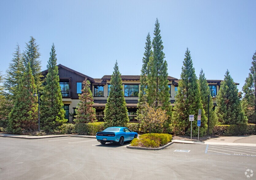 More Photos Of 2885 Sand Hill Rd, Menlo Park Office For Lease