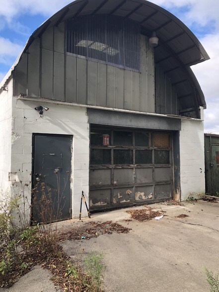 More Photos Of 175 W Main St, Amsterdam Auto Repair For Sale