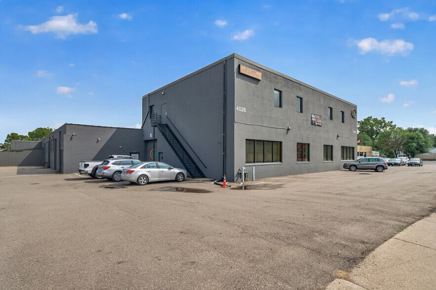 More Photos Of 4024 Washington Ave N, Minneapolis Warehouse For Lease