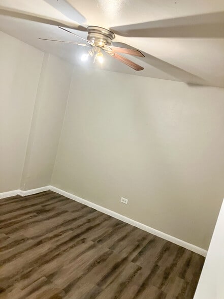 More Photos Of 3552 Morrison Rd, Denver Apartments For Sale