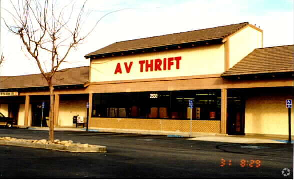 More Photos Of 2701-2845 W Avenue L, Lancaster Unknown For Lease