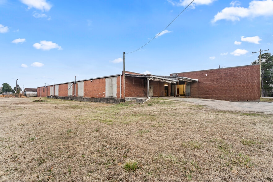 More Photos Of 1906 N Main St, Kannapolis Industrial For Sale