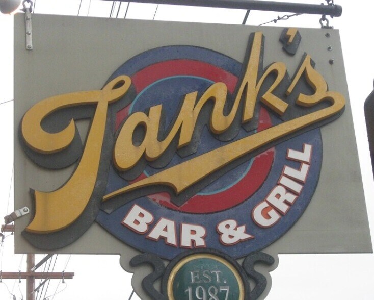 Primary Photo Of 2035 Wayne Avenue, Dayton Light Manufacturing For Sale