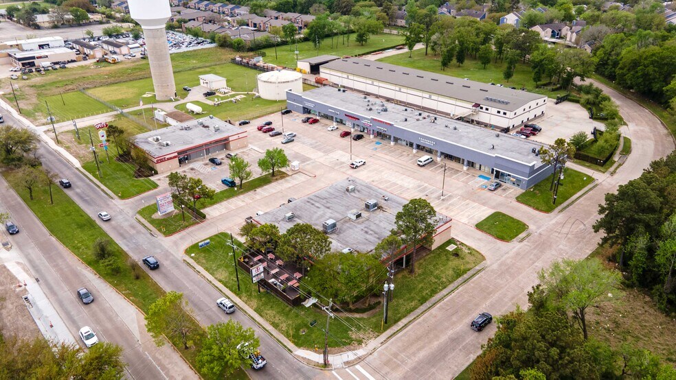 More Photos Of 13331 Kuykendahl Rd, Houston Unknown For Lease