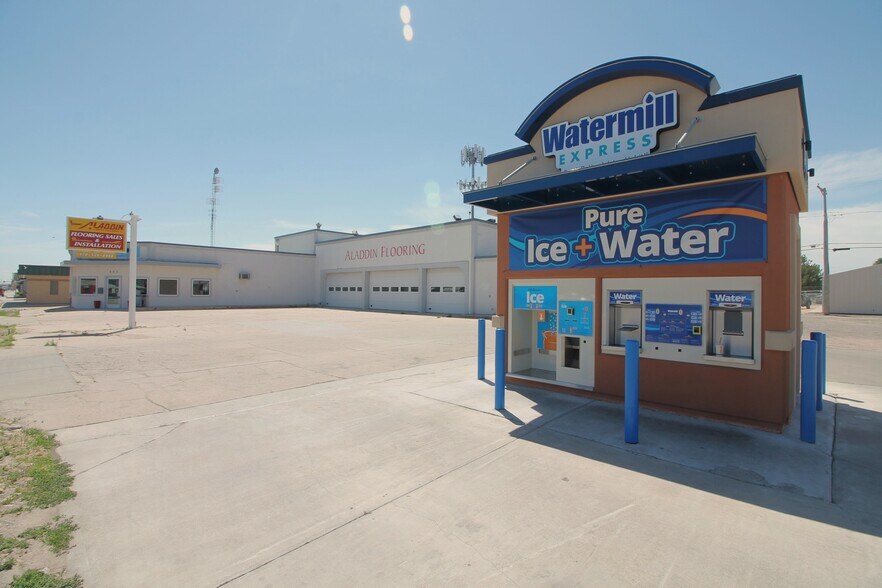 More Photos Of 805 W Main St, Sterling Auto Repair For Sale