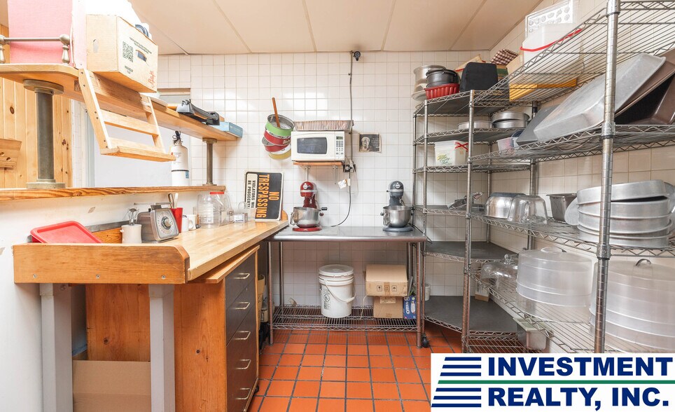 More Photos Of 1049 Kingshighway St, Rolla Restaurant For Sale