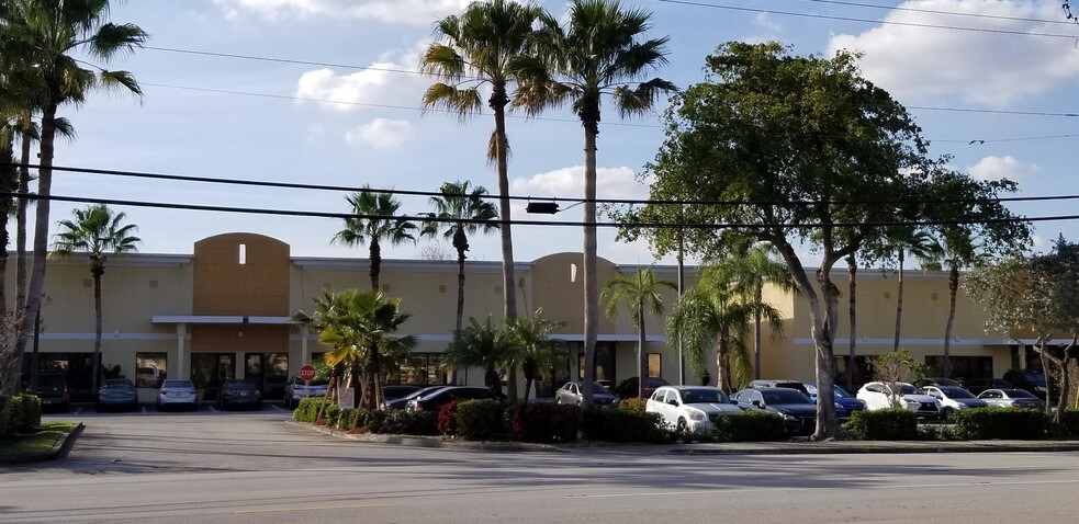More Photos Of 1101-1157 Banks Rd, Margate Unknown For Lease