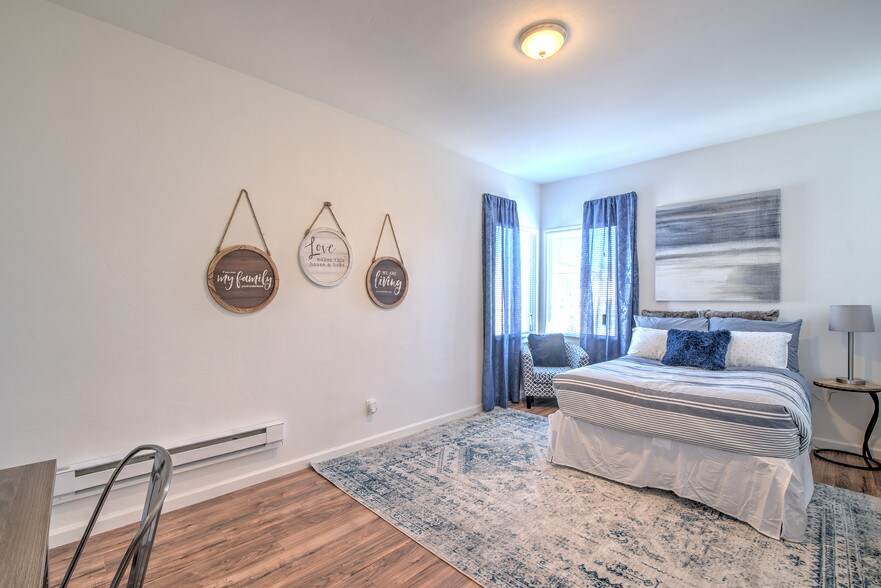 More Photos Of 1049 43rd St, Emeryville Apartments For Sale