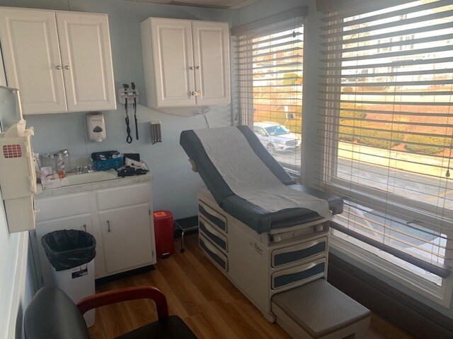 More Photos Of 333 School St, Pawtucket Medical For Sale