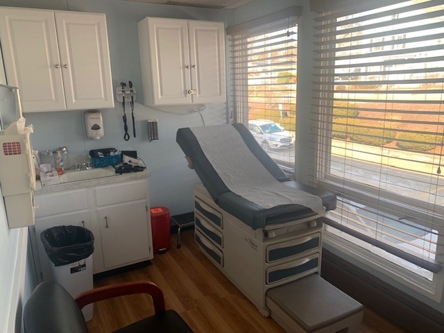 More Photos Of 333 School St, Pawtucket Medical For Lease