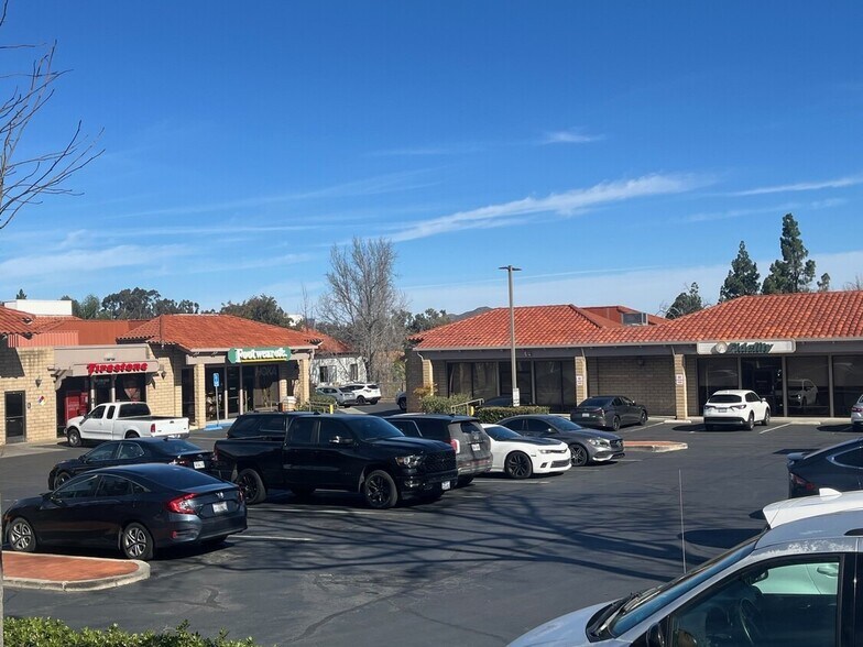 More Photos Of 16656 Bernardo Center Dr, San Diego Freestanding For Lease