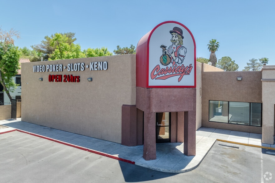 More Photos Of 5225 E Tropicana Ave, Las Vegas Restaurant For Lease