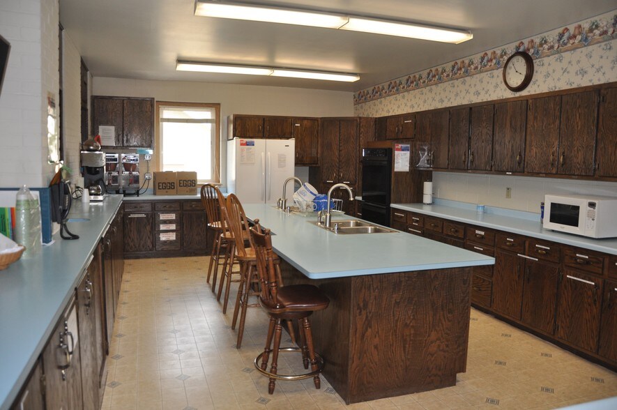 More Photos Of 405 Broadway Ave S, Cokato Religious Facility For Sale