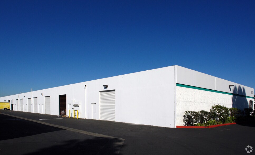 More Photos Of 909 S Greenwood Ave, Montebello Warehouse For Lease