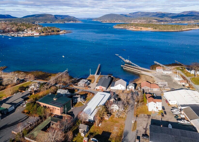 More Photos Of 109 Shore Rd, Southwest Harbor Flex For Sale