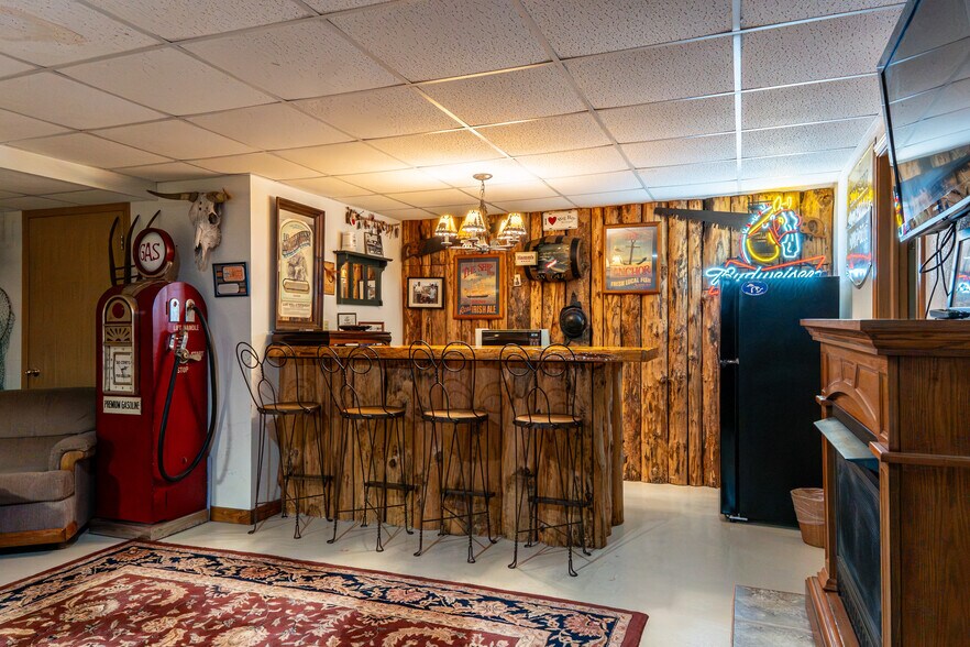 More Photos Of 3702 Squaw Beach Rd, Big Bay Specialty For Sale