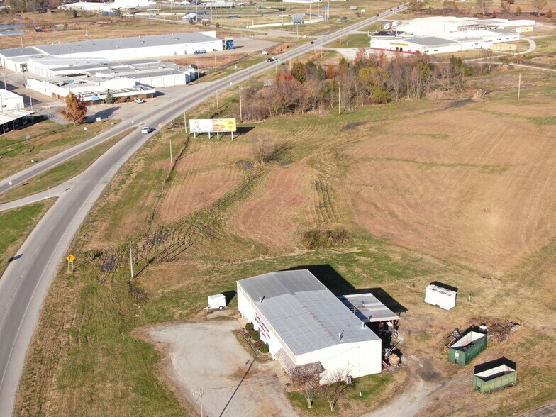 More Photos Of 6590 S Hwy 69, Miami Industrial For Sale