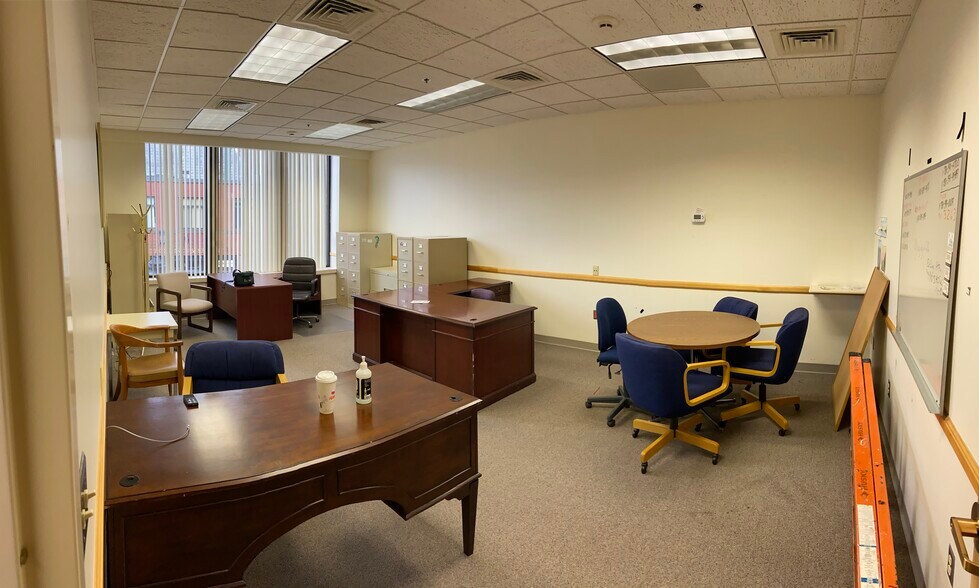 More Photos Of 5 High St, Medford Office For Lease