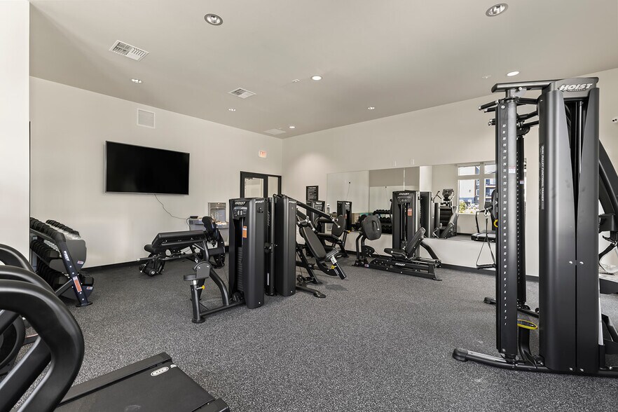 More Photos Of 7011 NE 126th St, Vancouver Apartments For Sale