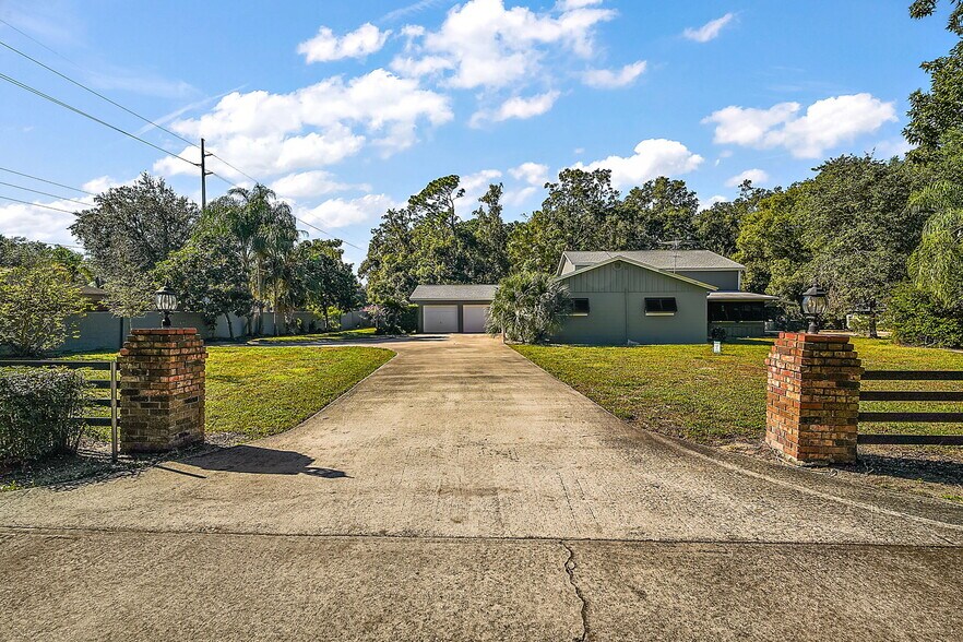 More Photos Of 1661 Votaw Rd, Apopka Specialty For Sale