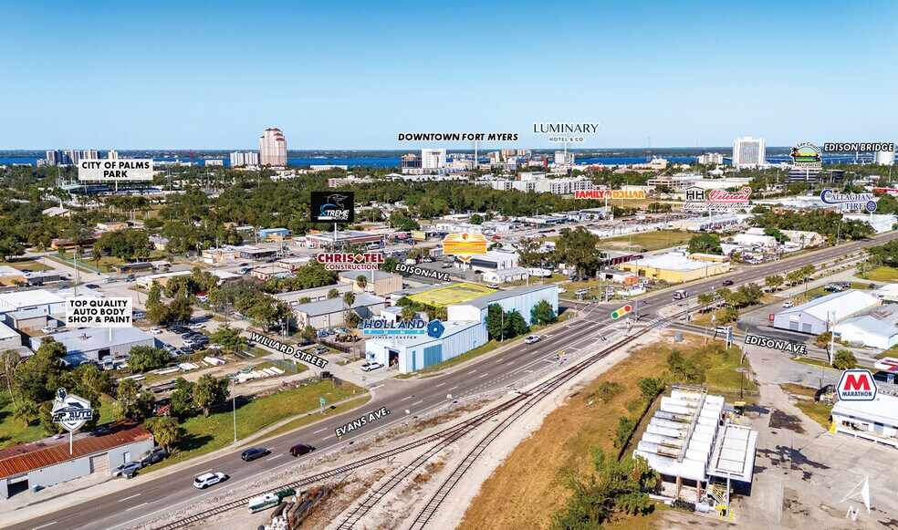 More Photos Of 2550 Edison Ave, Fort Myers Manufacturing For Lease