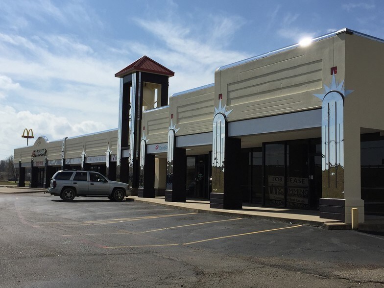 44044446 W 7th St, Texarkana, TX 75501 Retail For Lease