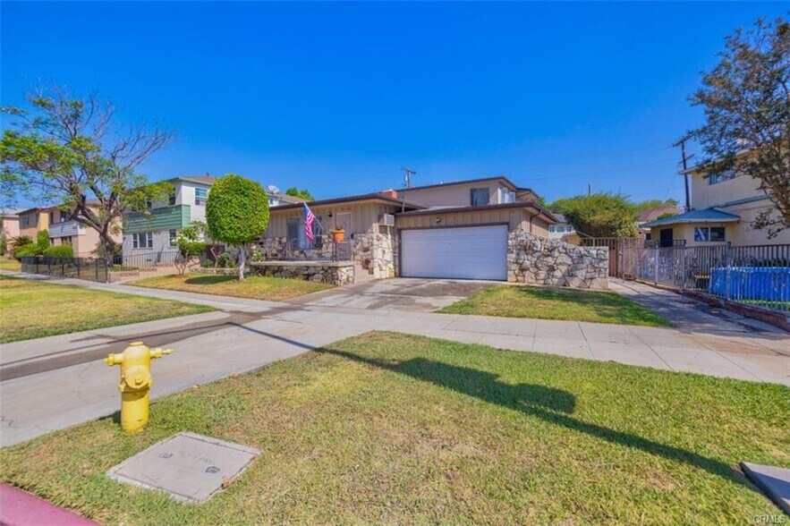 More Photos Of 2912 W Via Acosta, Montebello Apartments For Sale