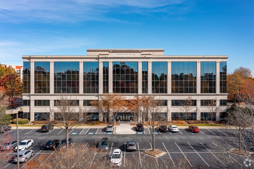 More Photos Of 3805 Crestwood Pky NW, Duluth Unknown For Lease