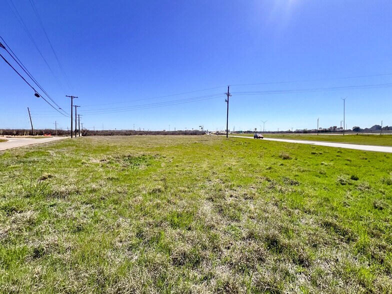 Primary Photo Of 1011 E Overland Trl, Abilene Land For Sale