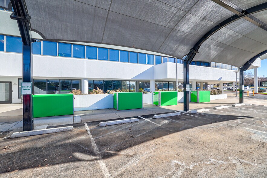 More Photos Of 7100 E Belleview Ave, Greenwood Village Office For Lease
