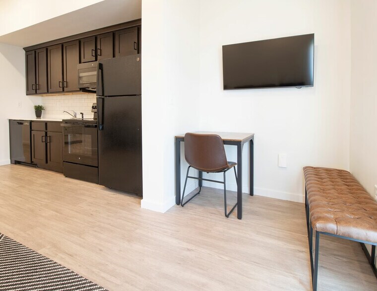 More Photos Of 1310 E Saint Louis St, Springfield Apartments For Sale