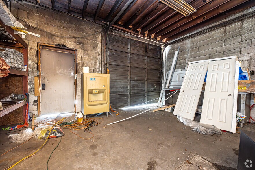 More Photos Of 1500 Robert C Blakes SR Dr, New Orleans Industrial For Sale