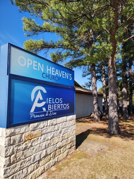 More Photos Of 1730 Gross Rd, Mesquite Religious Facility For Sale