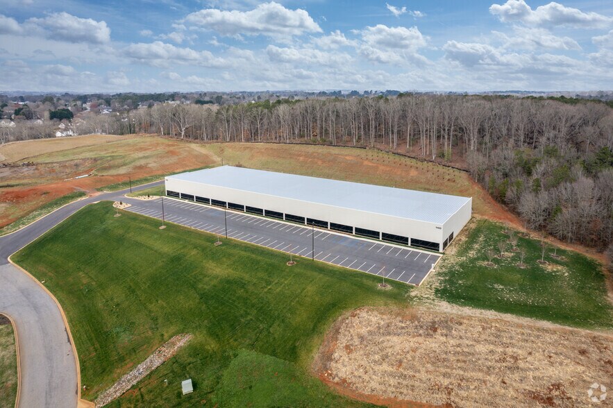 More Photos Of 140 Corporate Dr, Spartanburg Unknown For Lease