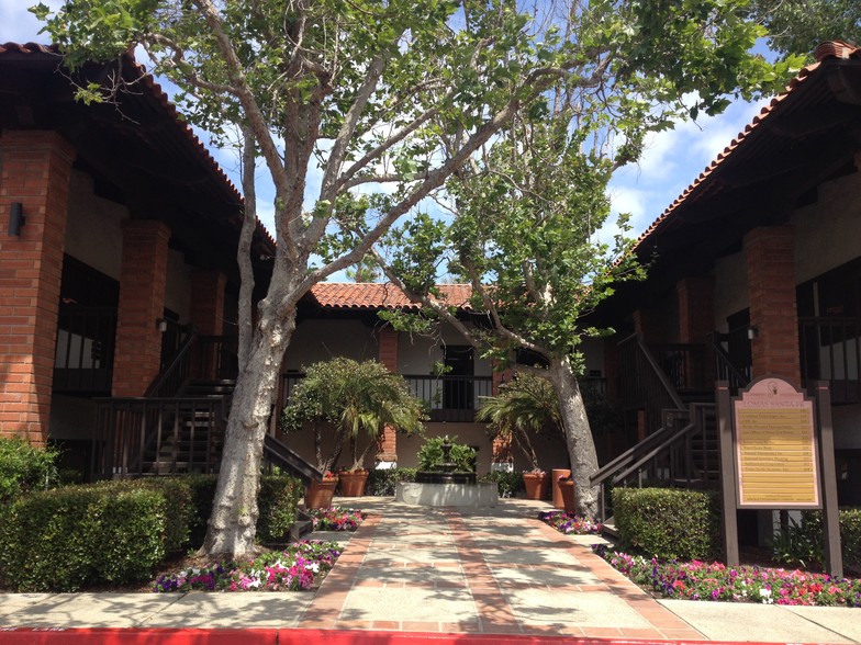More Photos Of 265 Santa Helena, Solana Beach Office For Lease
