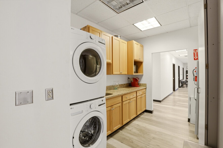 More Photos Of 2648 N Campbell Ave, Tucson Medical For Sale