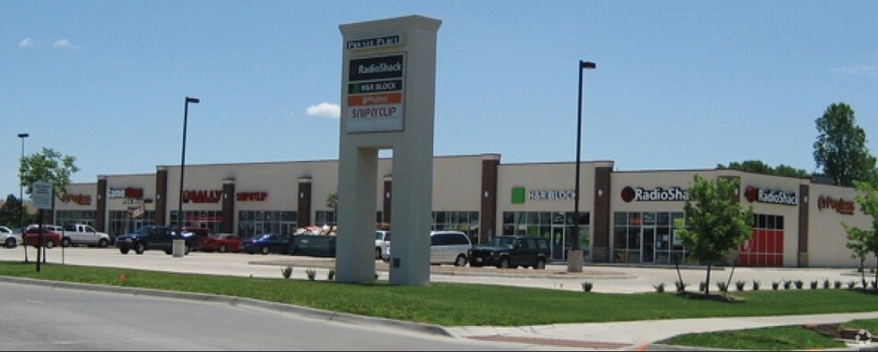 More Photos Of 2570 S Broadway, Wichita General Retail For Lease