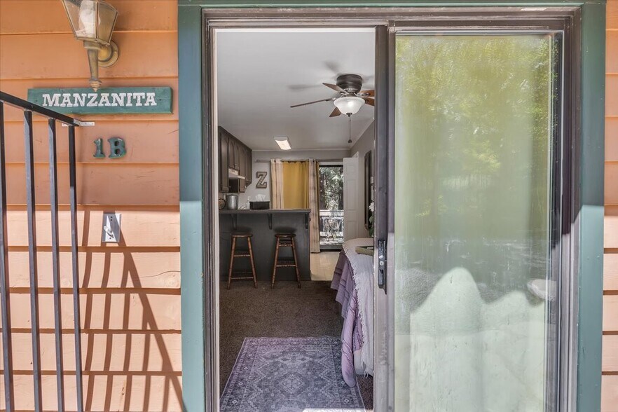 More Photos Of 22732 Middle Camp rd, Sonora Hotel For Sale