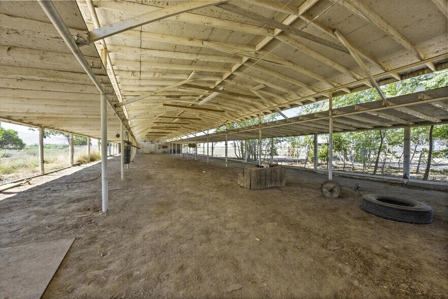 More Photos Of 8661 Herring Rd, Bakersfield Land For Sale