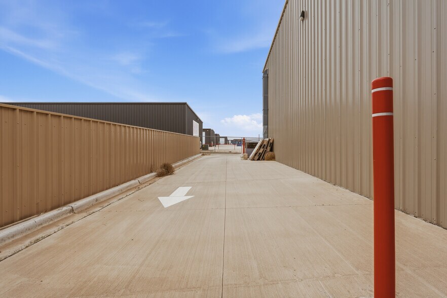 More Photos Of 5505 132nd st, Lubbock Industrial For Sale