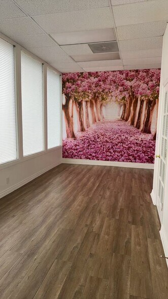 More Photos Of 1131 E Main St, Tustin Office Residential For Lease