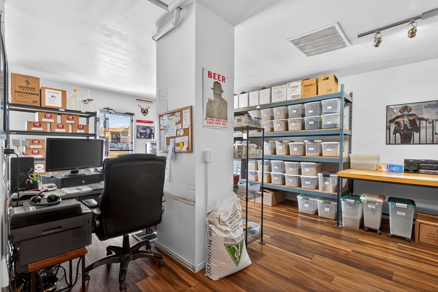 More Photos Of 651 8th Ave, Longmont Storefront Retail Office For Sale