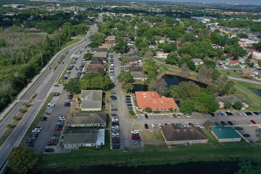 More Photos Of 825 E Oak St, Kissimmee Medical For Sale