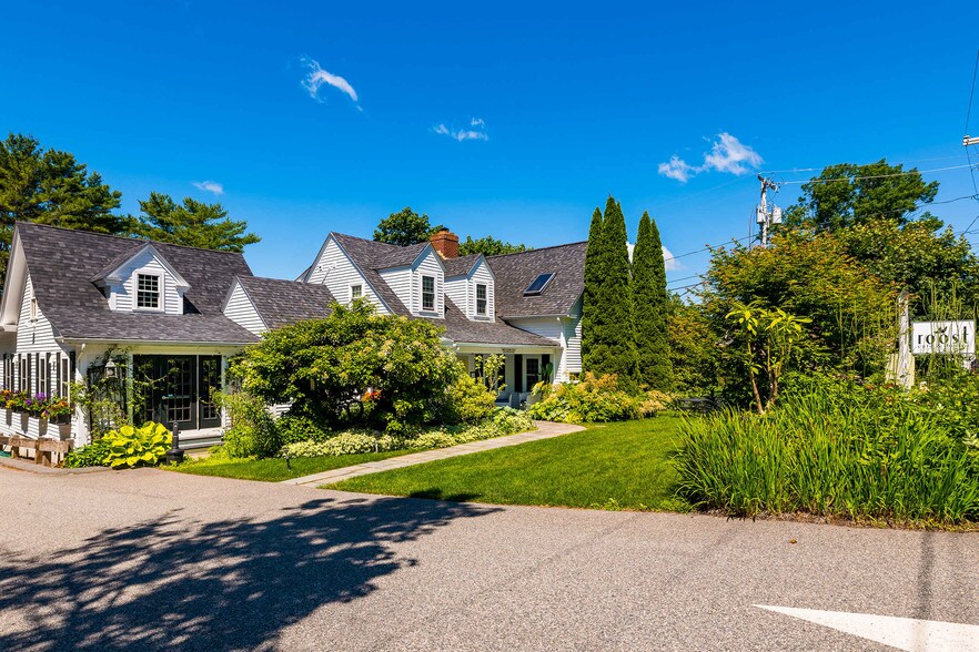 More Photos Of 262 Shore Rd, Ogunquit Restaurant For Sale