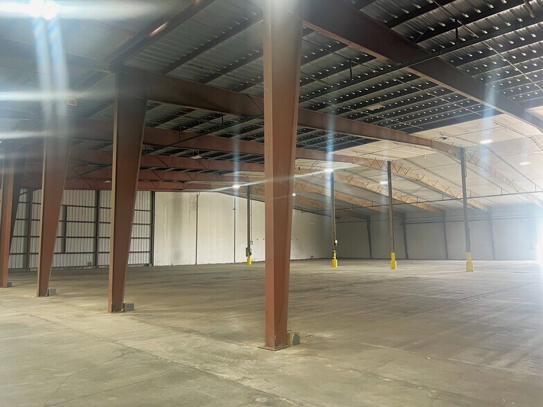 More Photos Of 3045 S Avenue 3 E, Yuma Warehouse For Lease