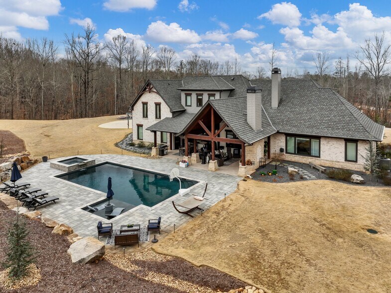 More Photos Of 3263 Tanners Mill Rd, Gainesville Lodge Meeting Hall For Sale